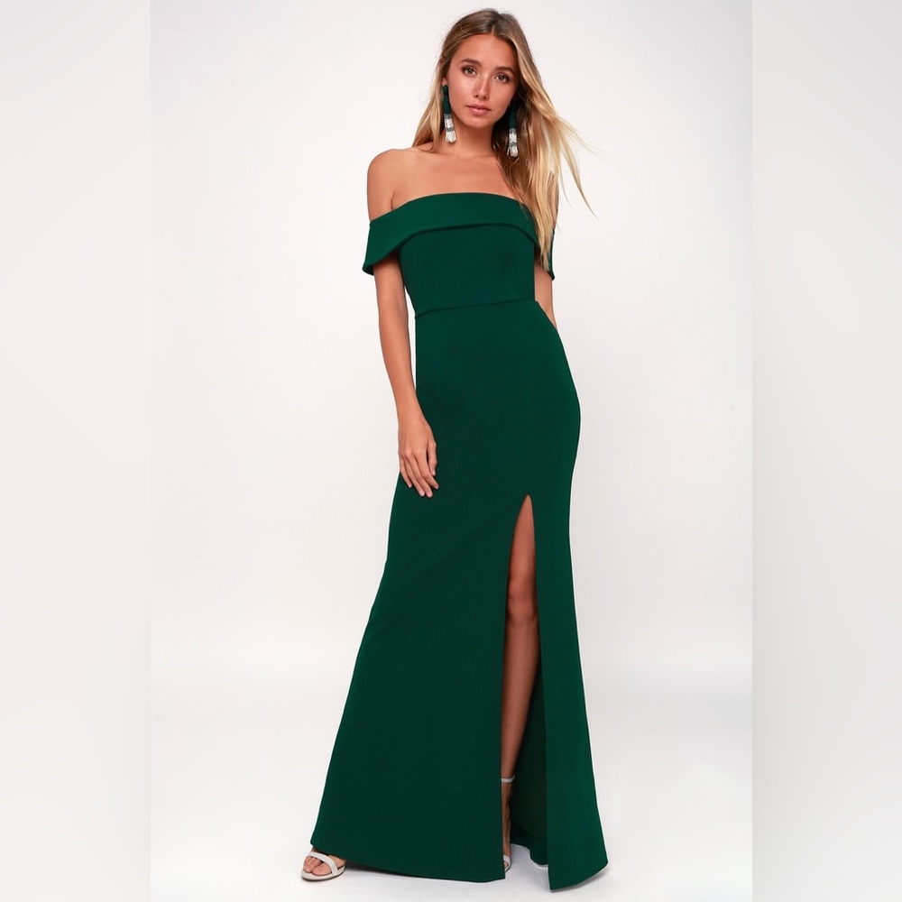 Aveline Forest Green Off-the-Shoulder Maxi Dress
Lulus
$98